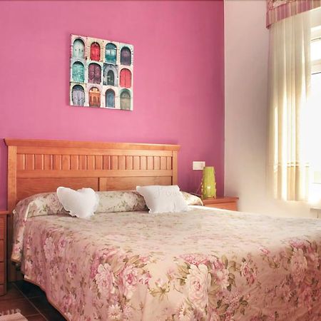 Apartamentos Mirapenas Gozon Luaran gambar
