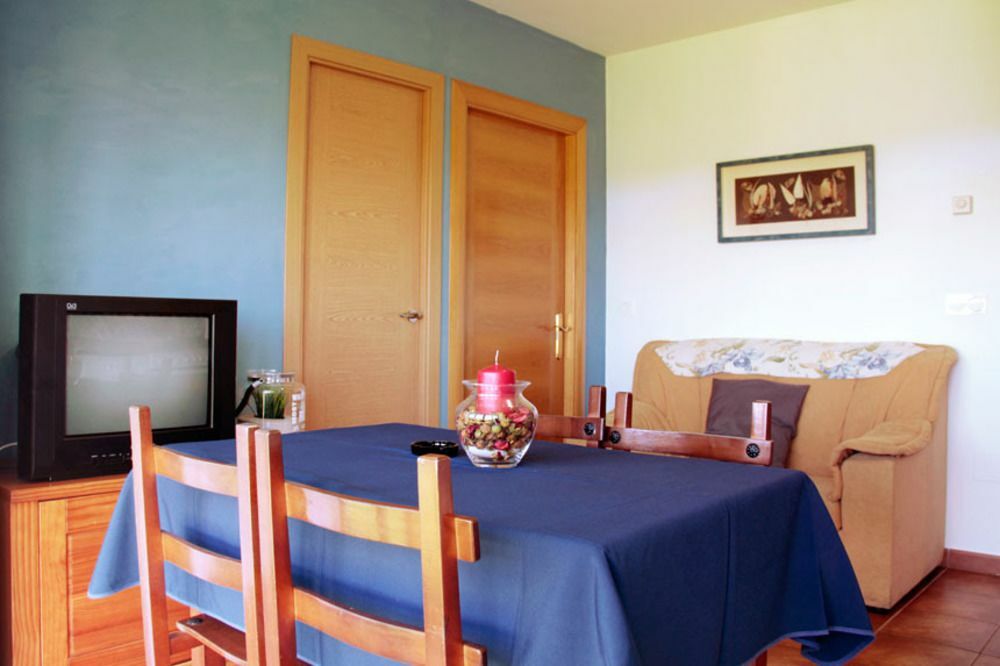 Apartamentos Mirapenas Gozon Luaran gambar